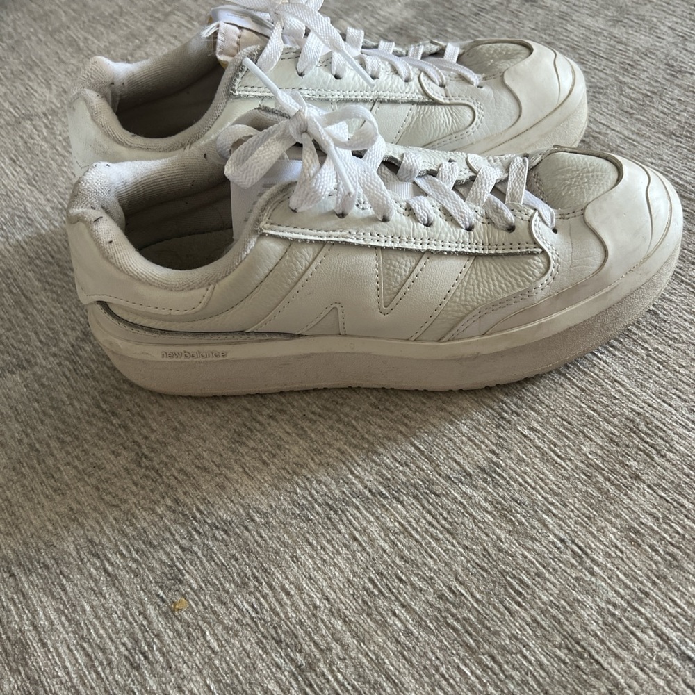 New Balance White size 8 sneakers platform CT302